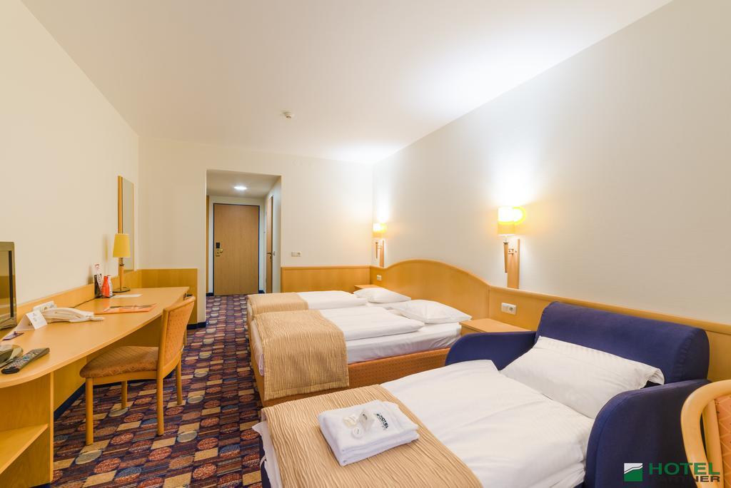 Hotel Partner Warszawa Eksteriør billede