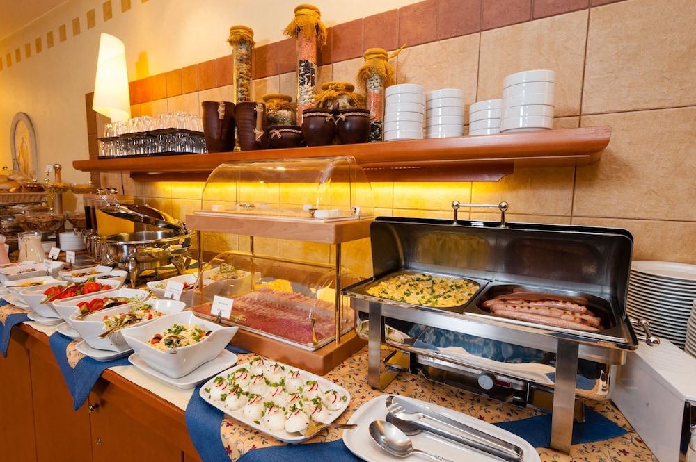 Hotel Partner Warszawa Eksteriør billede